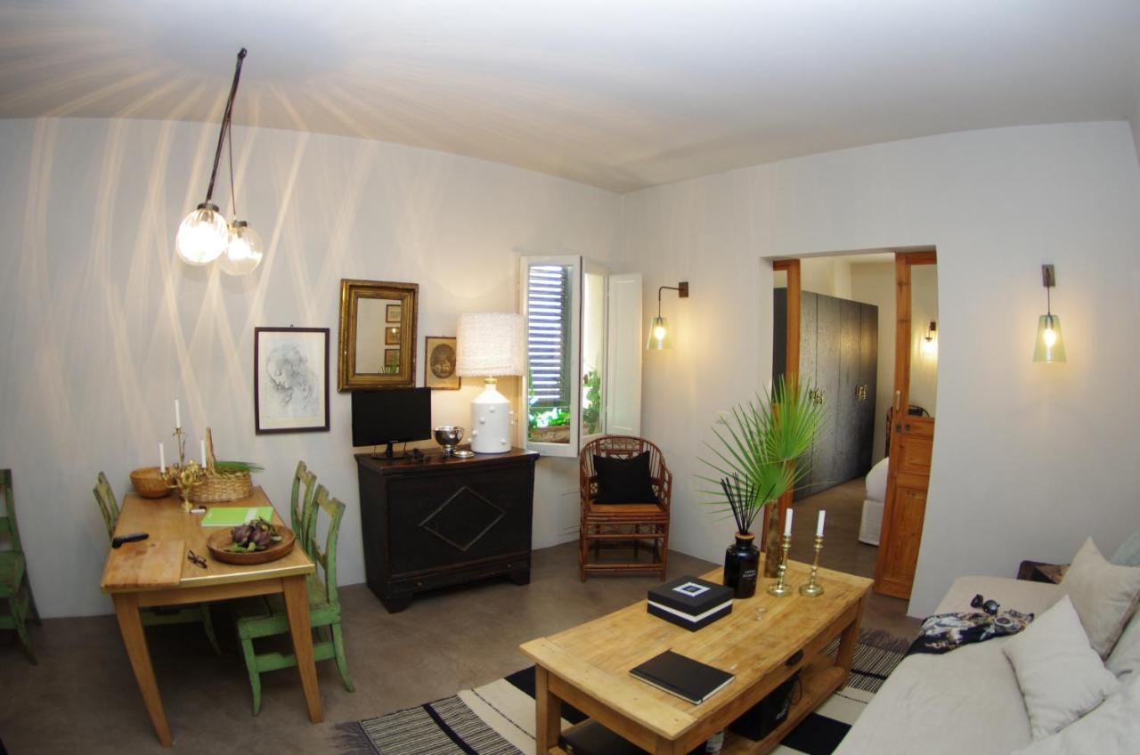 Appartamento Centro Citta Quartiere Oltrarno Con Una Camera Da Letto Florence Luaran gambar