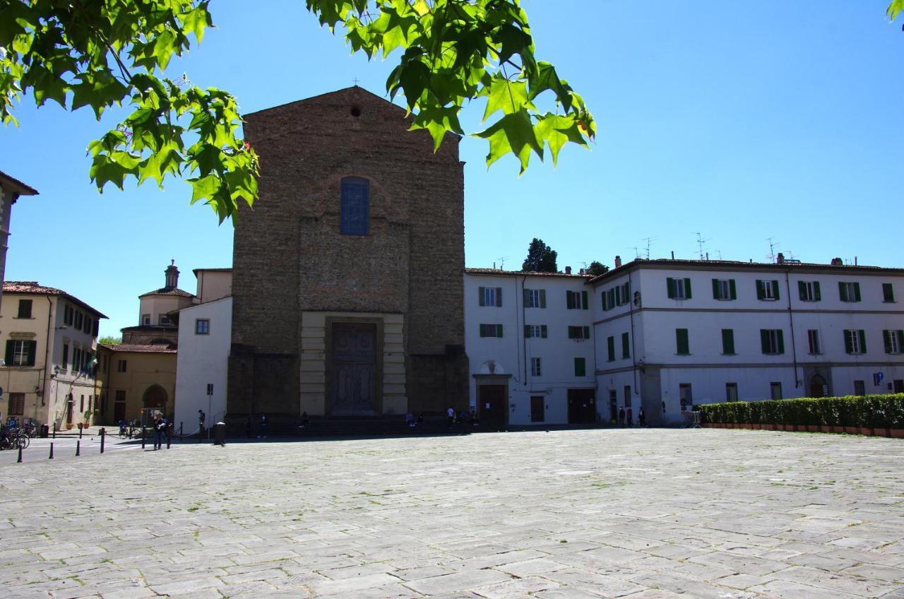 Appartamento Centro Citta Quartiere Oltrarno Con Una Camera Da Letto Florence Luaran gambar