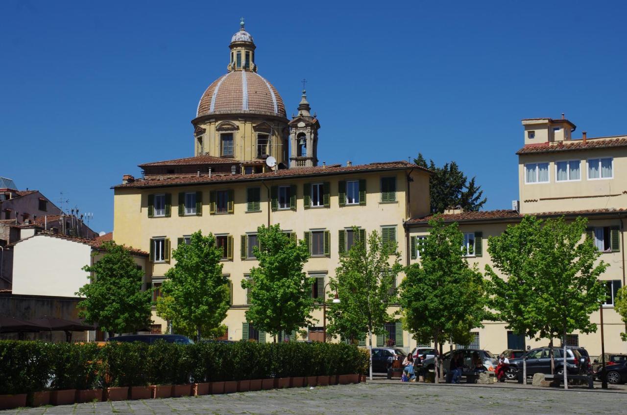 Appartamento Centro Citta Quartiere Oltrarno Con Una Camera Da Letto Florence Luaran gambar