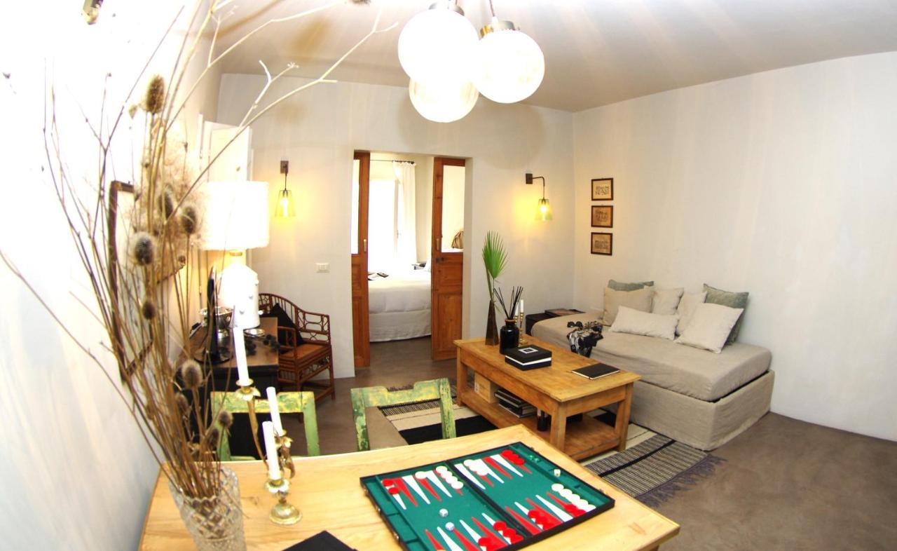 Appartamento Centro Citta Quartiere Oltrarno Con Una Camera Da Letto Florence Luaran gambar