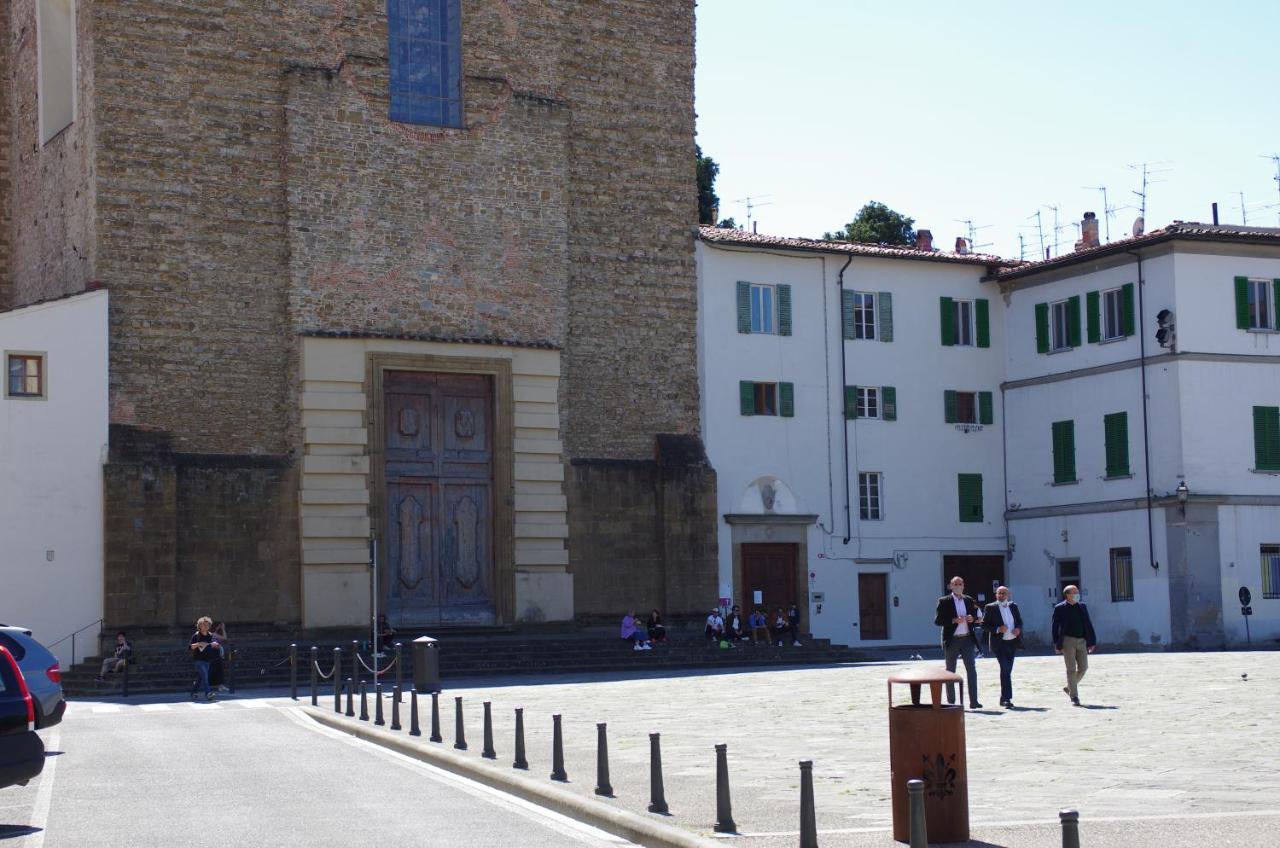 Appartamento Centro Citta Quartiere Oltrarno Con Una Camera Da Letto Florence Luaran gambar